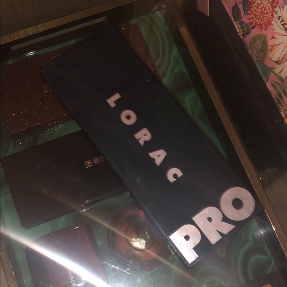 Lorac Pro Eye Shadow Palette